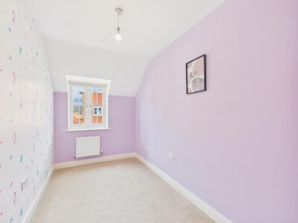 3 bed Semi-Detached for sale Image 11