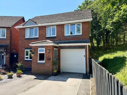Badgers Close, Kingsteignton, TQ12