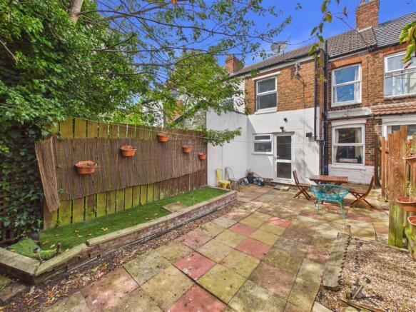 2 bed Terraced for sale Image 11
