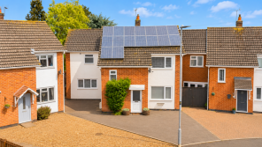 15, Balladine Road, Leicester LE7 7BE