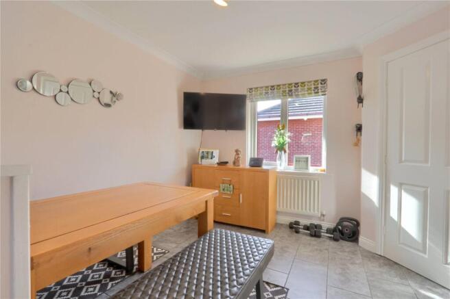 3 bed Detached for sale Image 6