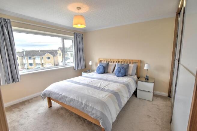 6 Bed 1.jpg