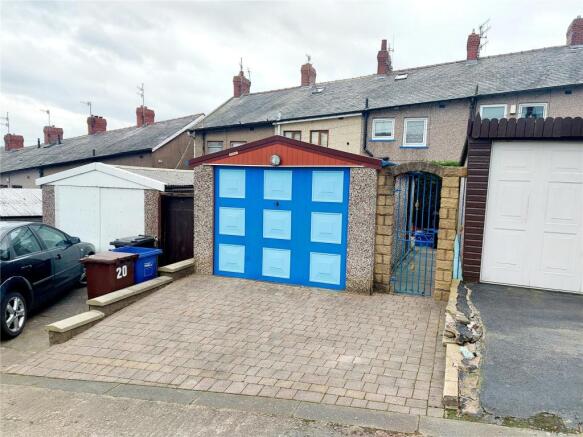 Garage/ Parking