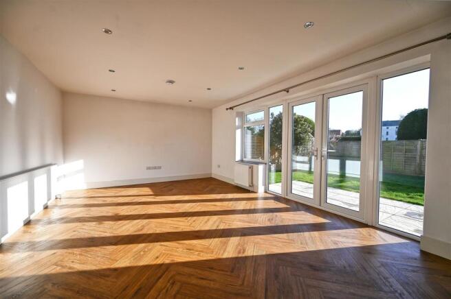 Kitchen / Lounge / Dining Room