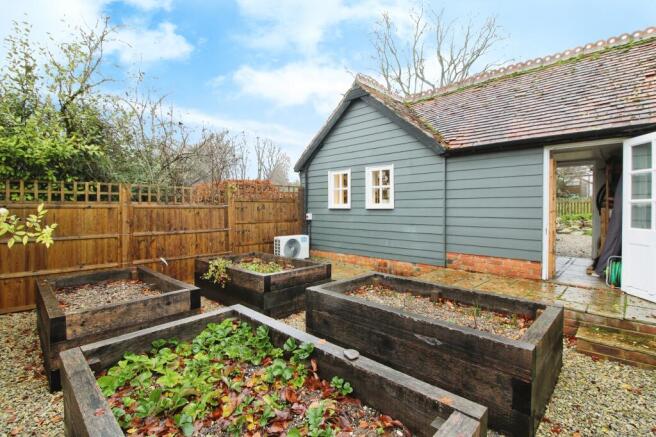 Rear Of Studio / Office Outbuilding 2