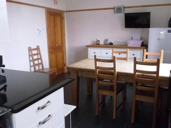 dining kitchen.jpg