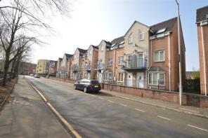 23, Dearden Street, Manchester M15 5LZ