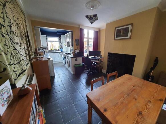 Dining & Kitchen.jpg