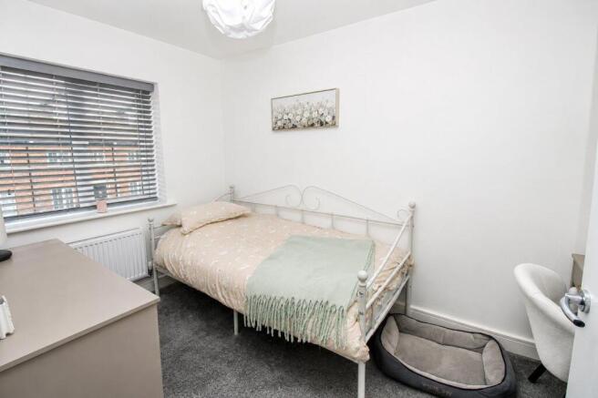 3 bed Town House for sale Image 6