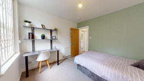 Flat A, 21, Moorland Avenue, Hyde Park, Leeds LS6 1AP