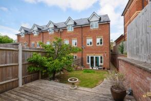 14, Godfrey Gardens, Canterbury CT4 7TT