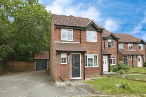 39, The Hurdles, Fareham PO14 4AN