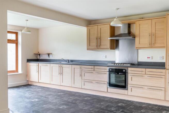 Kitchen-3.jpg