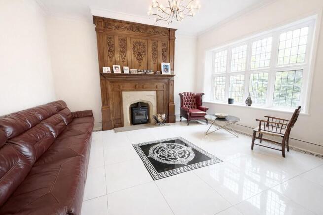 dining room .jpg