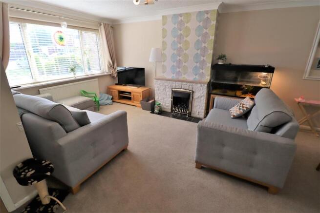 LIVING AND DINING ROOM
