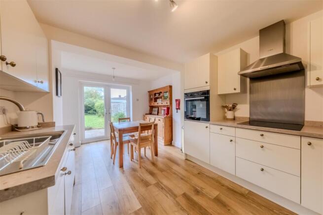 4 Rowan Road-001.jpg
