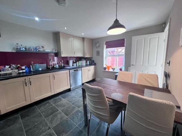 10 Springfield Avenue kitchen.jpg