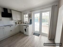 27, Cwrt-y-cadno, Llantwit Major CF61 2SB