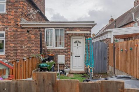Cowes Road, Grantham, Lincolnshire