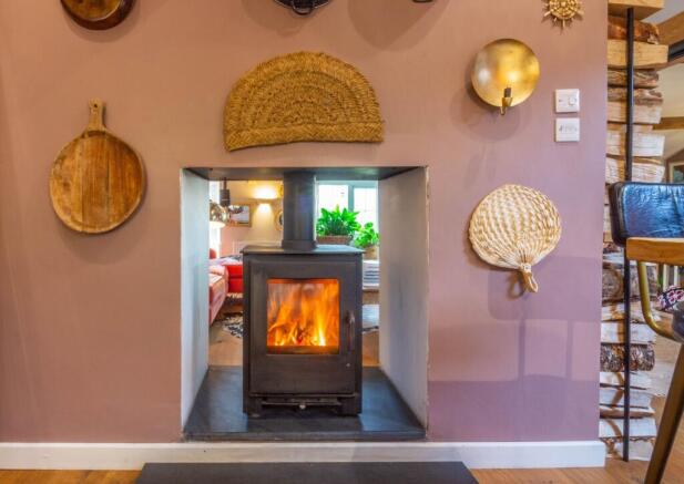 3 bed Terraced for sale Image 8