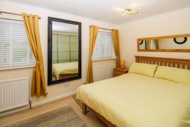 3 bed Detached for sale Image 7