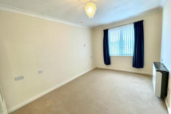 33 Manor Farm Court Bed