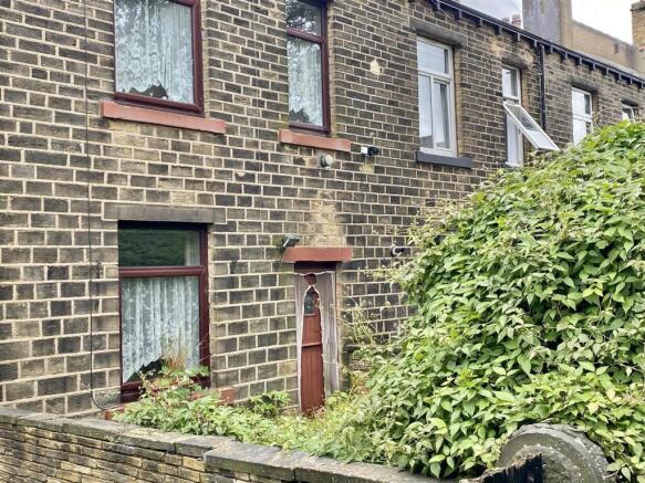 2 bed Terraced for sale Image 4