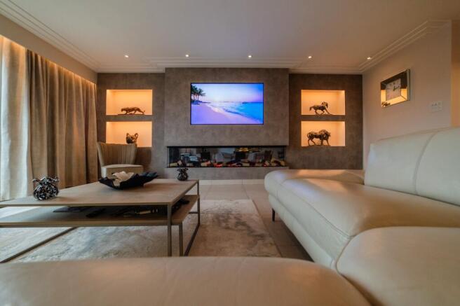 Award-winning Media team on EVERY Listing_12