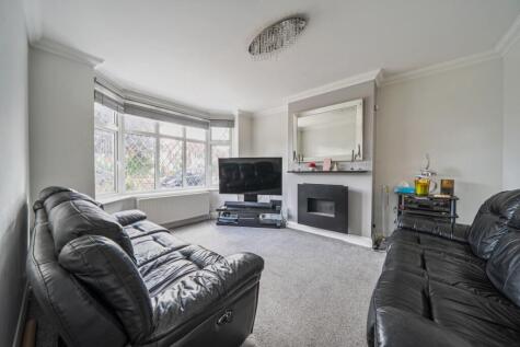 Mead Way, Bromley, Kent, BR2