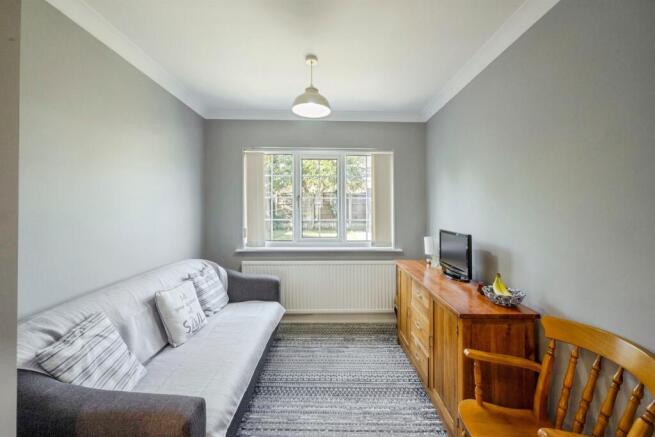 3 bed Detached for sale Image 8