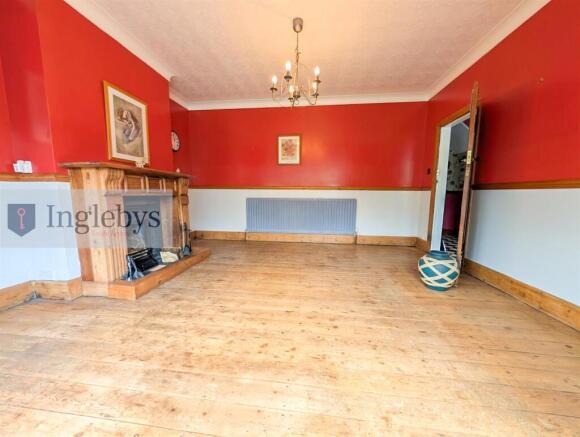 3 bed House for sale Image 6