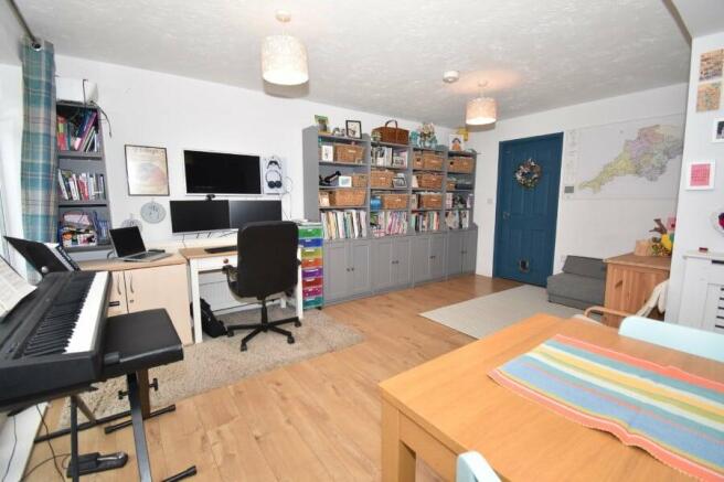 Photo 7