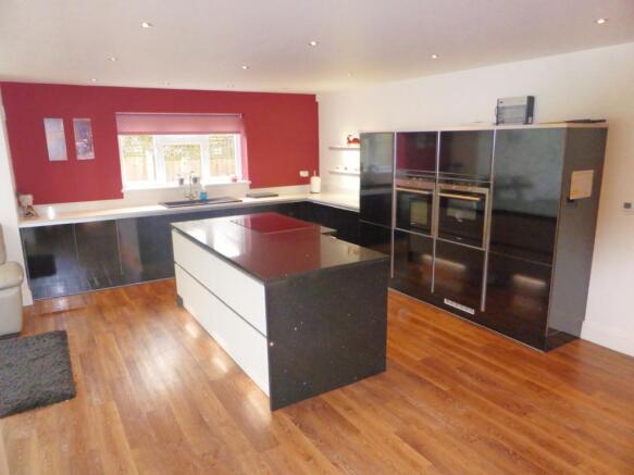 Kitchen/breakfast ro