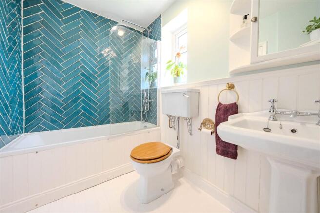 3 bed House for sale Image 7