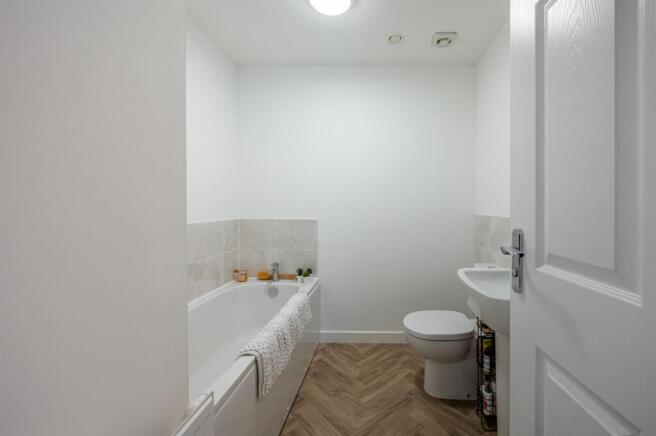 Bathroom.jpg