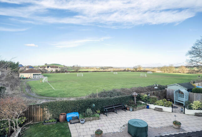 1409350-15-698383...