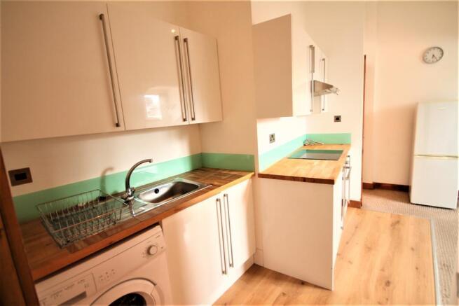 1 bed Flat to rent Image 7