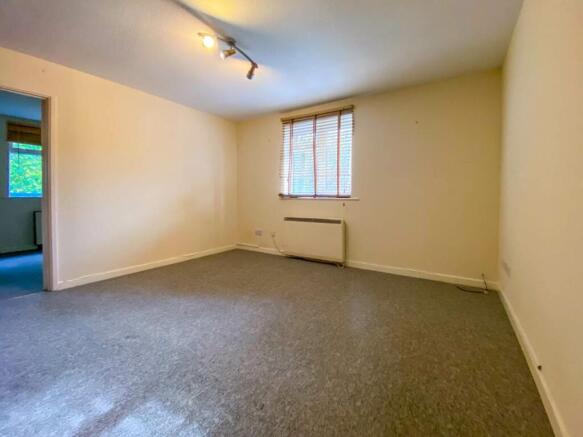 17 avon view roaD lo