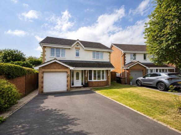 4 bed Detached for sale in middlesbrough