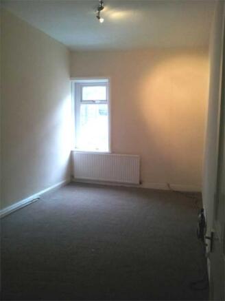 Back Bedroom (Double