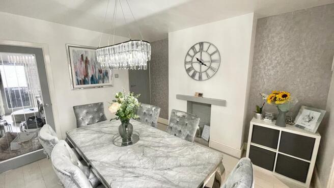 Beautifully presented 2 bed terraced house, CV6