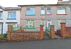 45, Parish Road, Beddau CF38 2BT