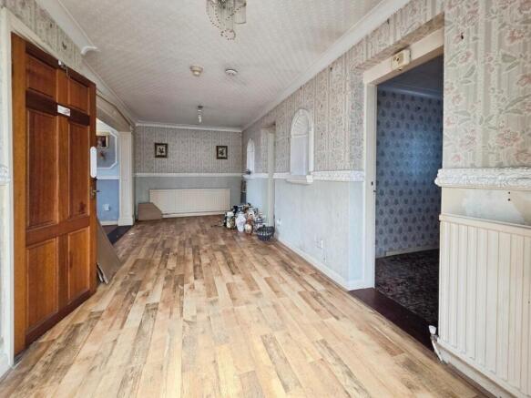 2 bed Bungalow for sale Image 6