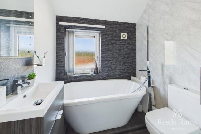 Haggstones Road, Oughtibridge, Sheffield, S35 photo 4