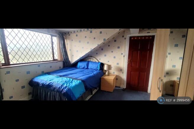 5 bed Terraced to rent Image 6