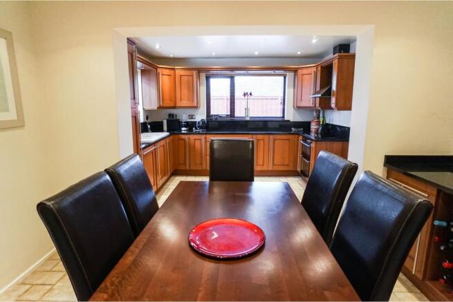 Kitchen / Diner