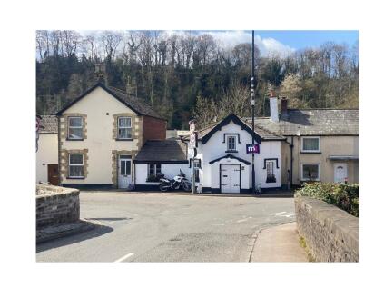 Woodside, Llanbadoc, Usk, NP15