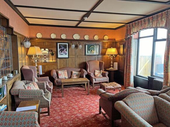 44 bed Detached for sale Image 5