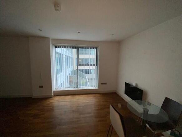 Lounge T202511061414.jpg