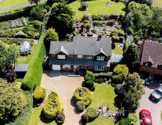 How Caple Avenue-...